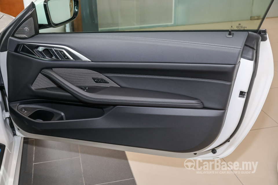 BMW 4 Series Coupe G22 (2021) Interior