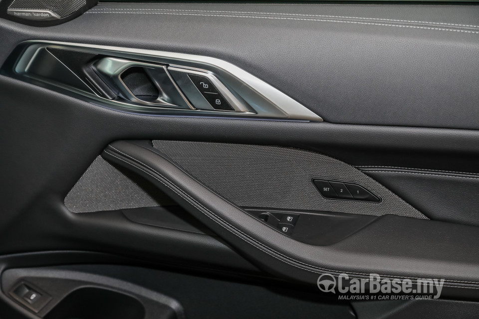 BMW 4 Series Coupe G22 (2021) Interior