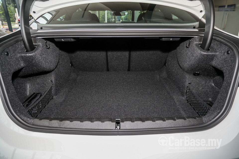 BMW 4 Series Coupe G22 (2021) Interior
