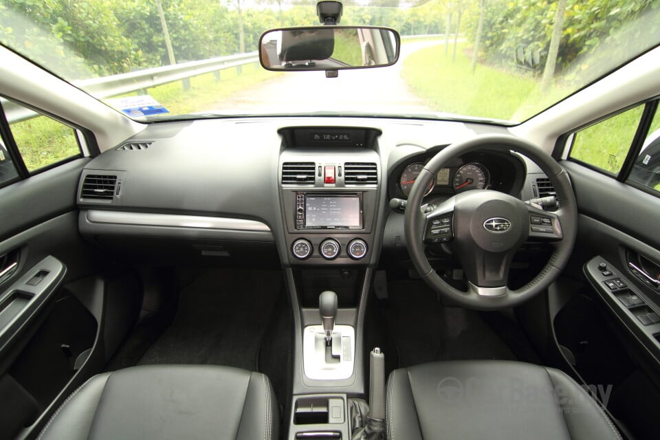 Subaru Crosstrek GP/GJ (2012) Interior