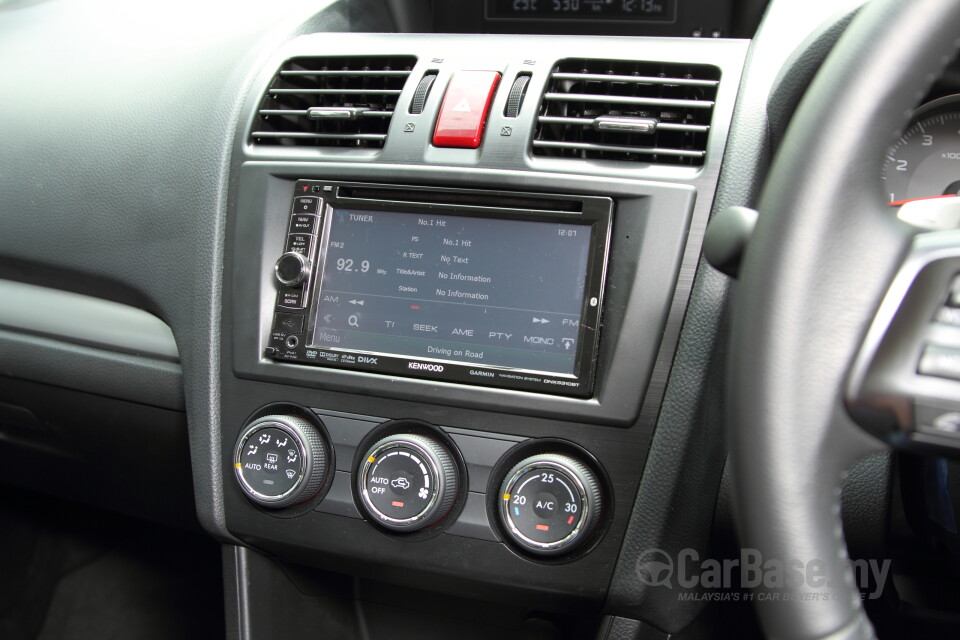 Subaru Crosstrek GP/GJ (2012) Interior