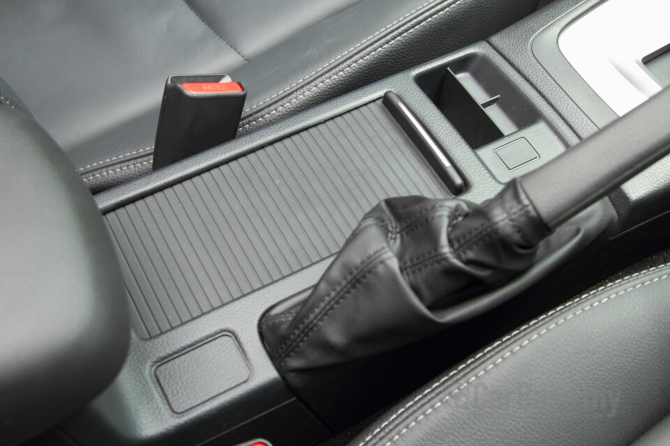 Subaru Crosstrek GP/GJ (2012) Interior