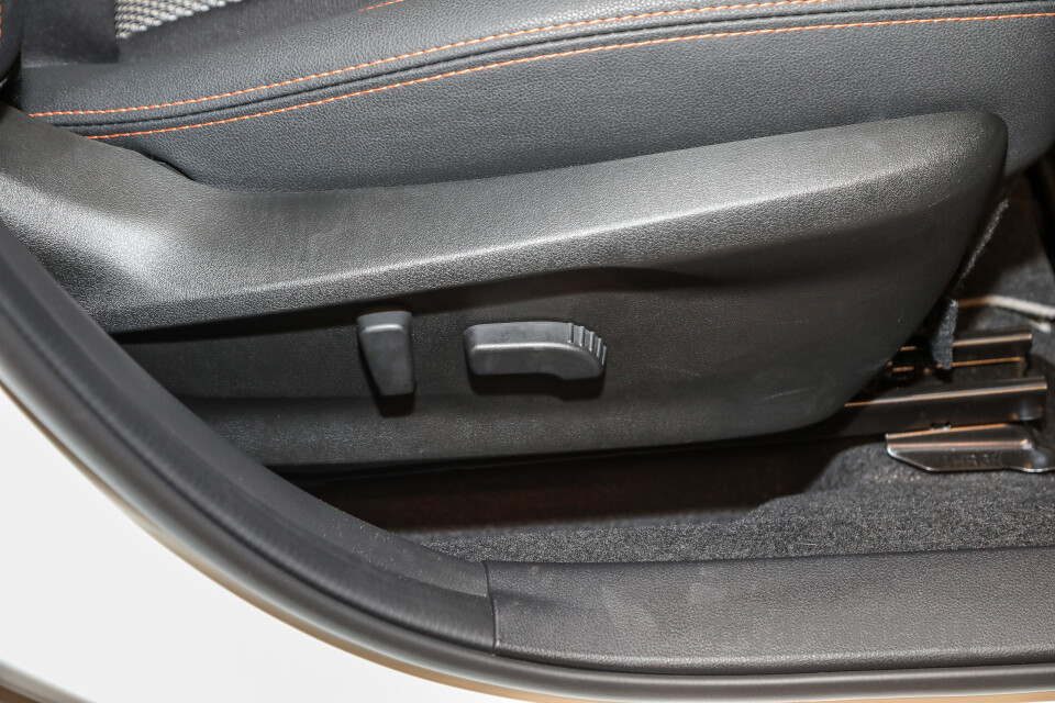 Subaru Crosstrek GT (2017) Interior