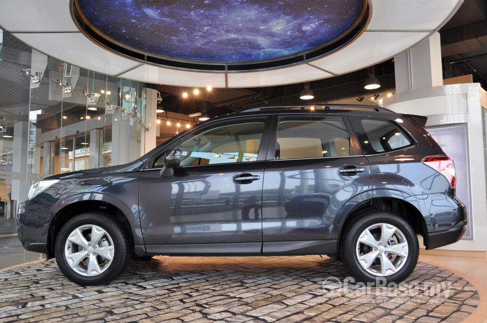 Subaru Forester SJ (2013) Exterior