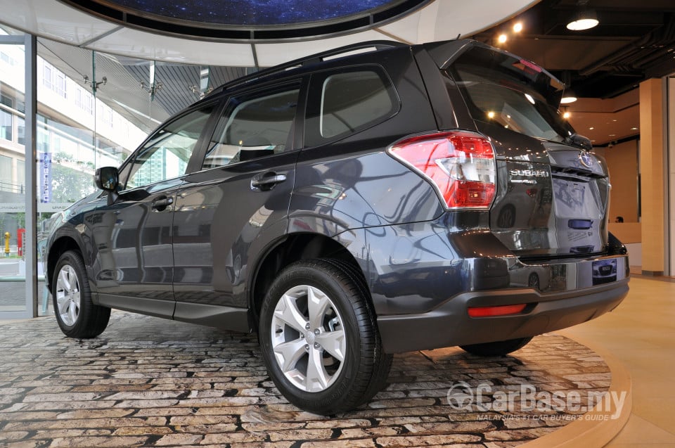 Subaru Forester SJ (2013) Exterior