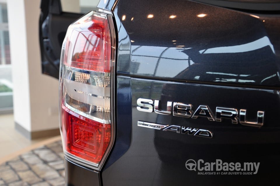 Subaru Forester SJ (2013) Exterior