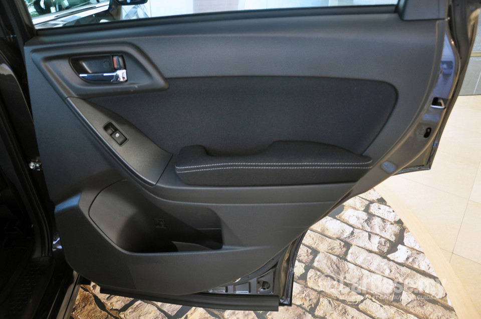 Subaru Forester SJ (2013) Interior