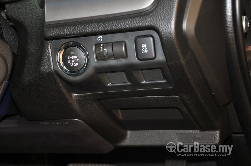 Subaru Forester SJ (2013) Interior