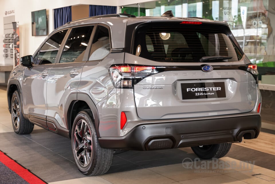 Subaru Forester SL (2025) Exterior