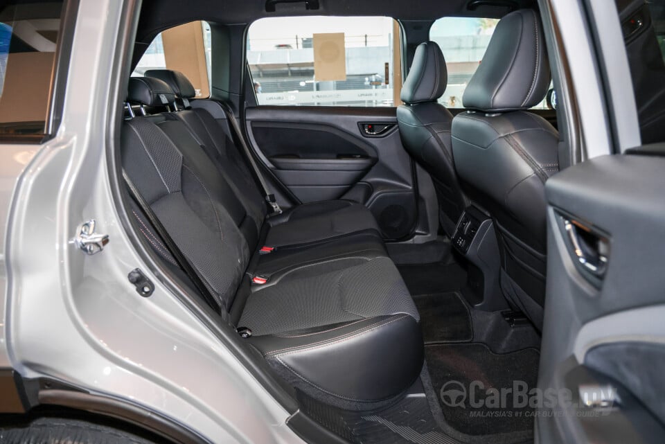 Subaru Forester SL (2025) Interior