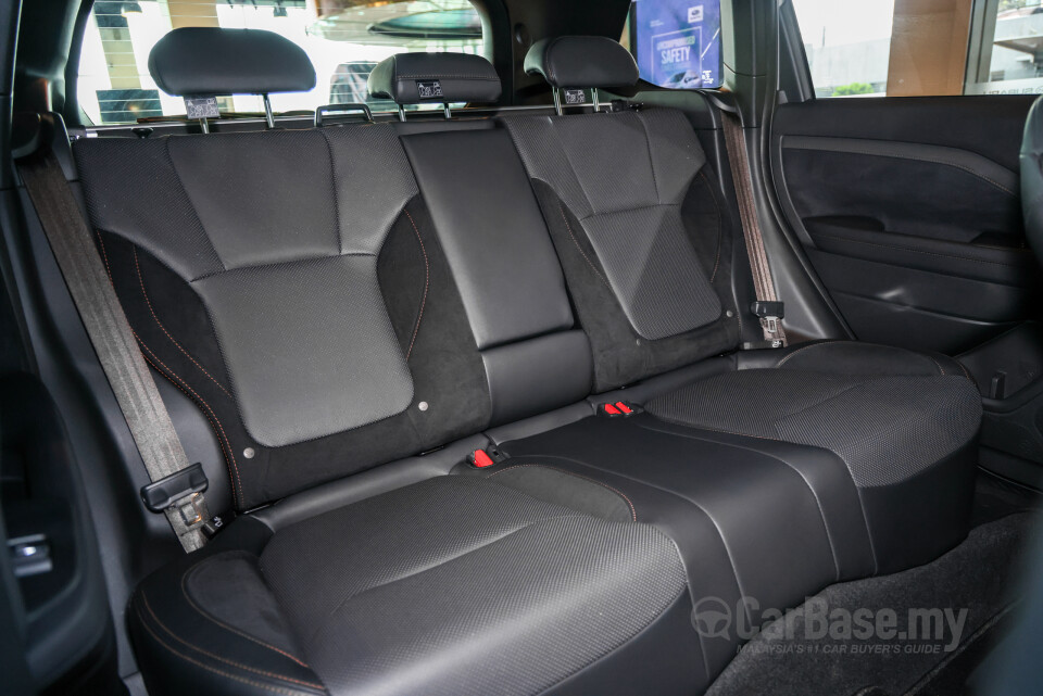 Subaru Forester SL (2025) Interior