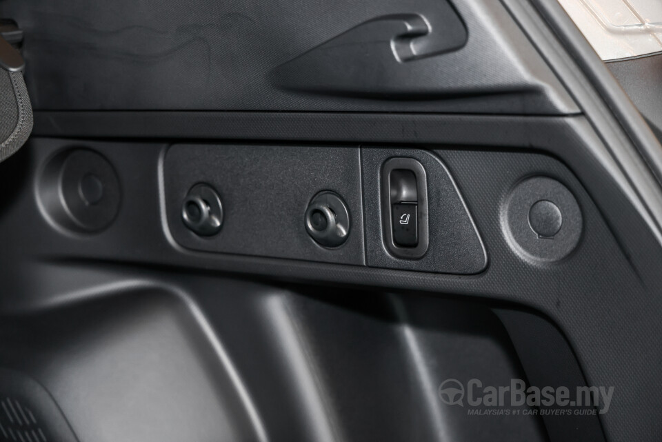 Subaru Forester SL (2025) Interior