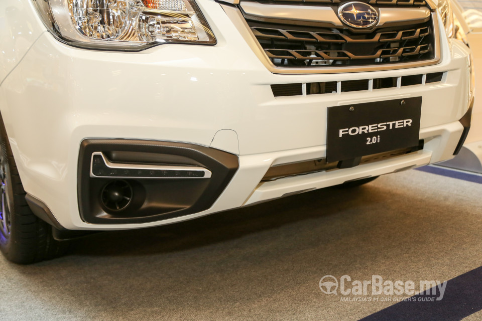 Subaru Forester SJ Facelift (2016) Exterior