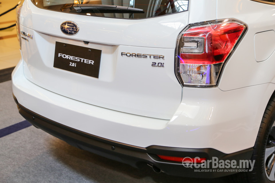 Subaru Forester SJ Facelift (2016) Exterior