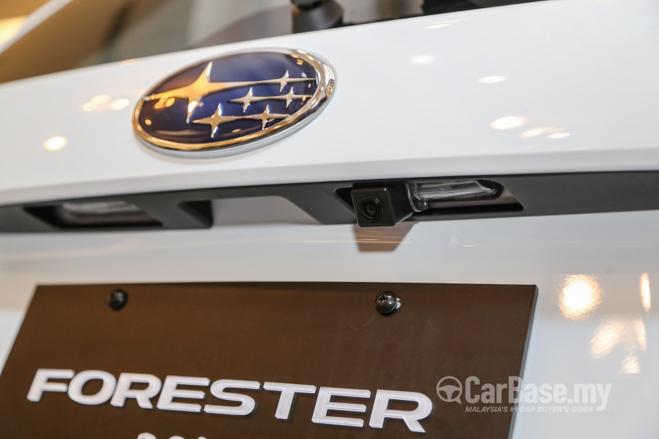 Subaru Forester SJ Facelift (2016) Exterior