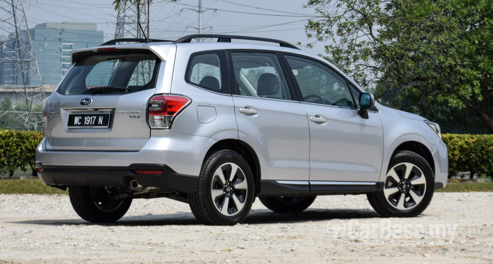 Subaru Forester SJ Facelift (2016) Exterior
