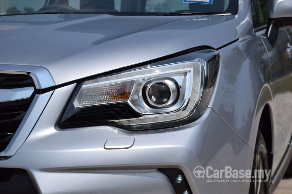 Subaru Forester SJ Facelift (2016) Exterior