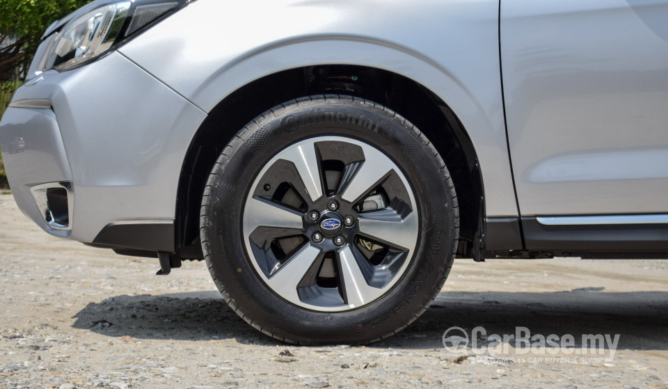 Subaru Forester SJ Facelift (2016) Exterior