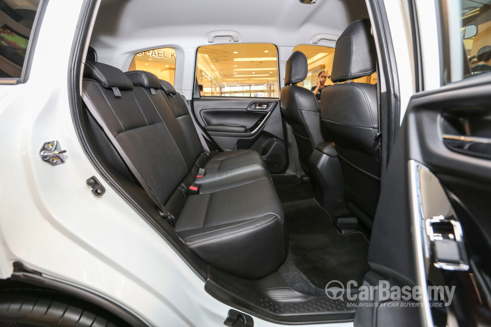 Subaru Forester SJ Facelift (2016) Interior