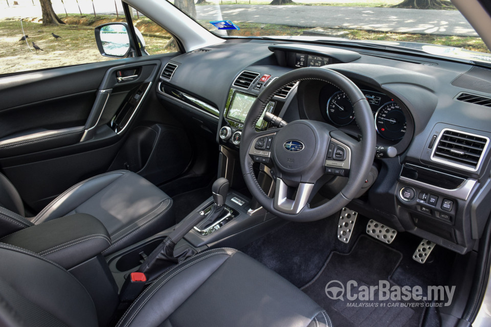 Subaru Forester SJ Facelift (2016) Interior