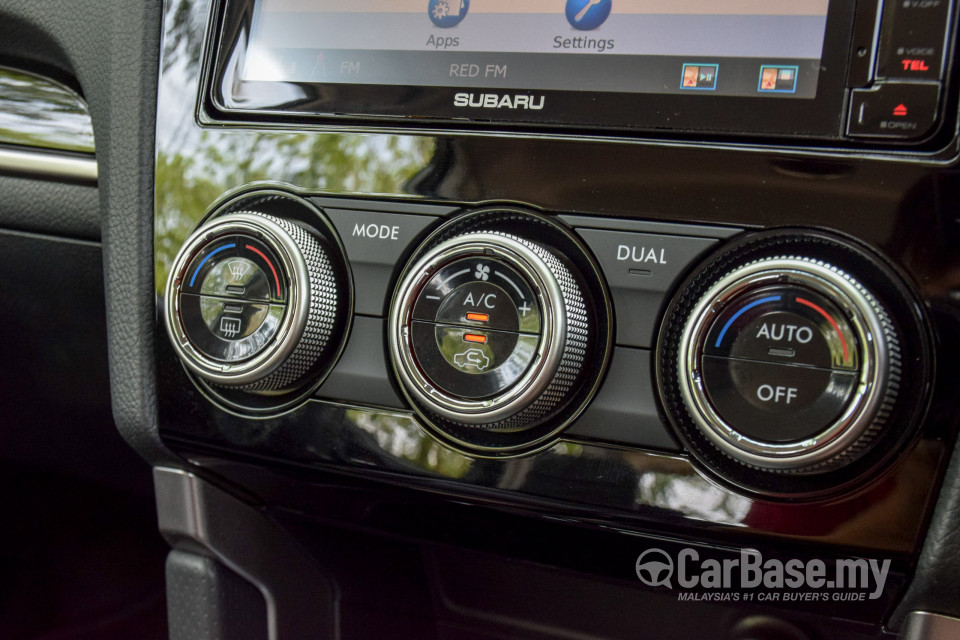 Subaru Forester SJ Facelift (2016) Interior
