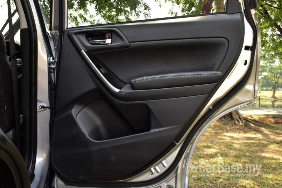 Subaru Forester SJ Facelift (2016) Interior