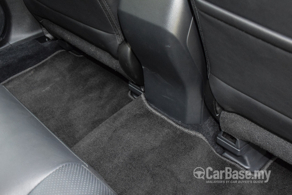 Subaru Forester SJ Facelift (2016) Interior