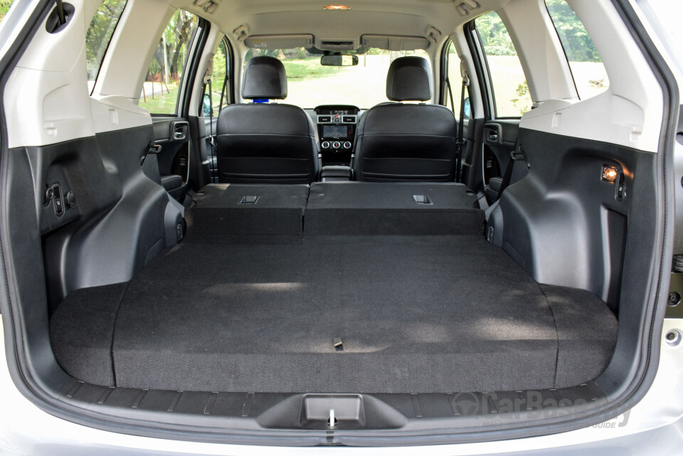 Chevrolet Cruze J300 (2012) Interior