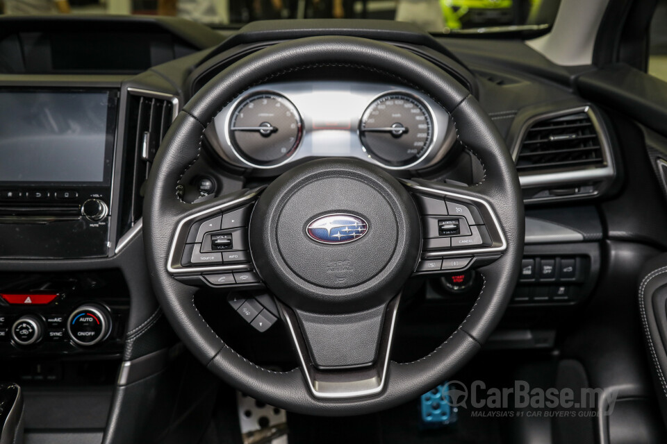 Perodua Aruz D38L (2019) Interior