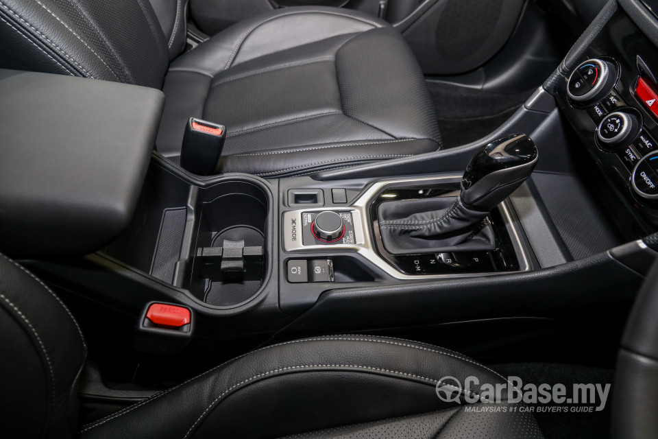 Subaru Forester SK (2019) Interior
