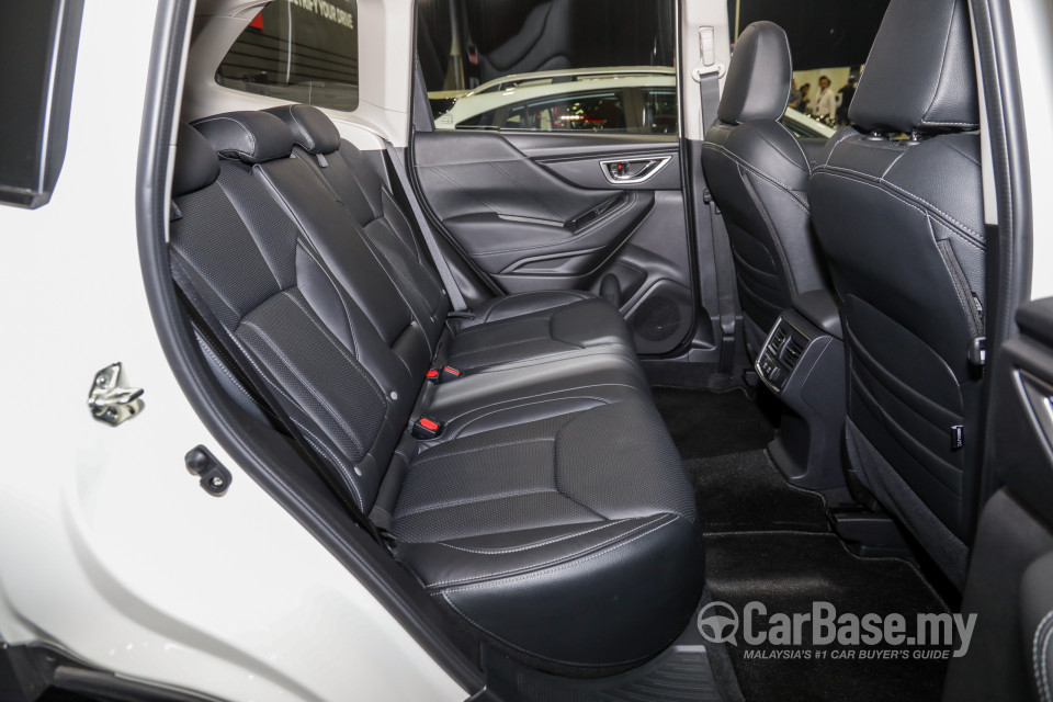 Subaru Forester SK (2019) Interior