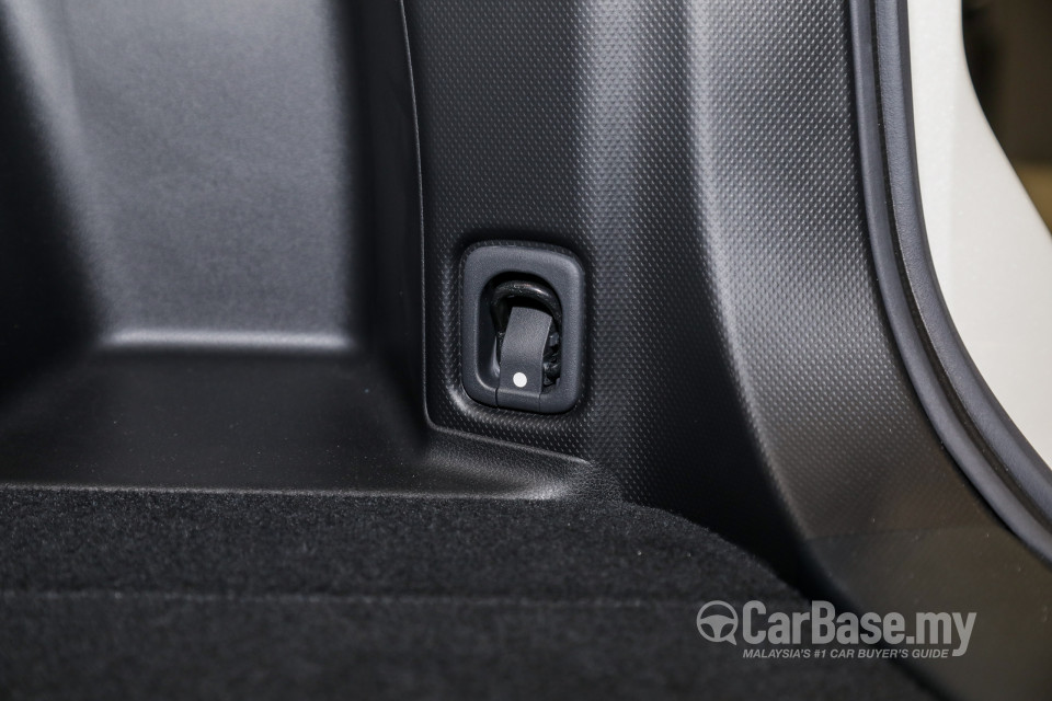 Subaru Forester SK (2019) Interior