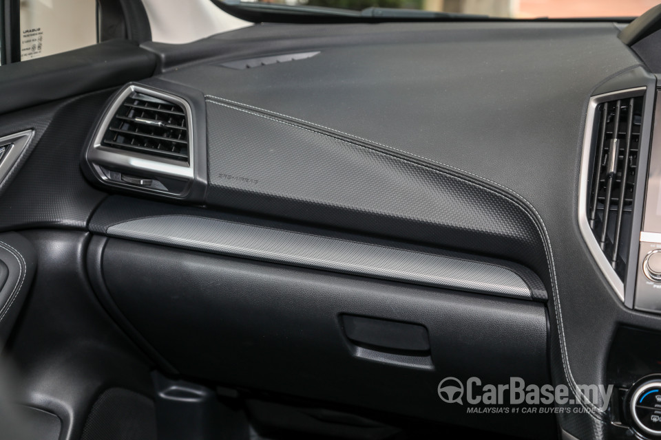 Subaru Forester SK (2019) Interior