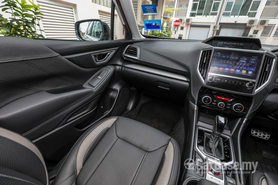 Subaru Forester SK (2019) Interior