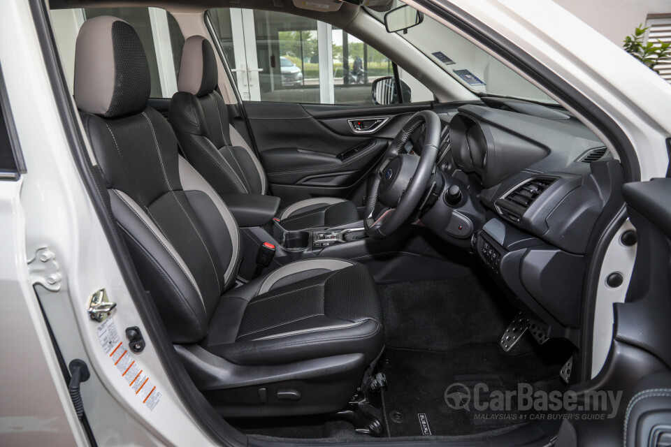Subaru Forester SK (2019) Interior