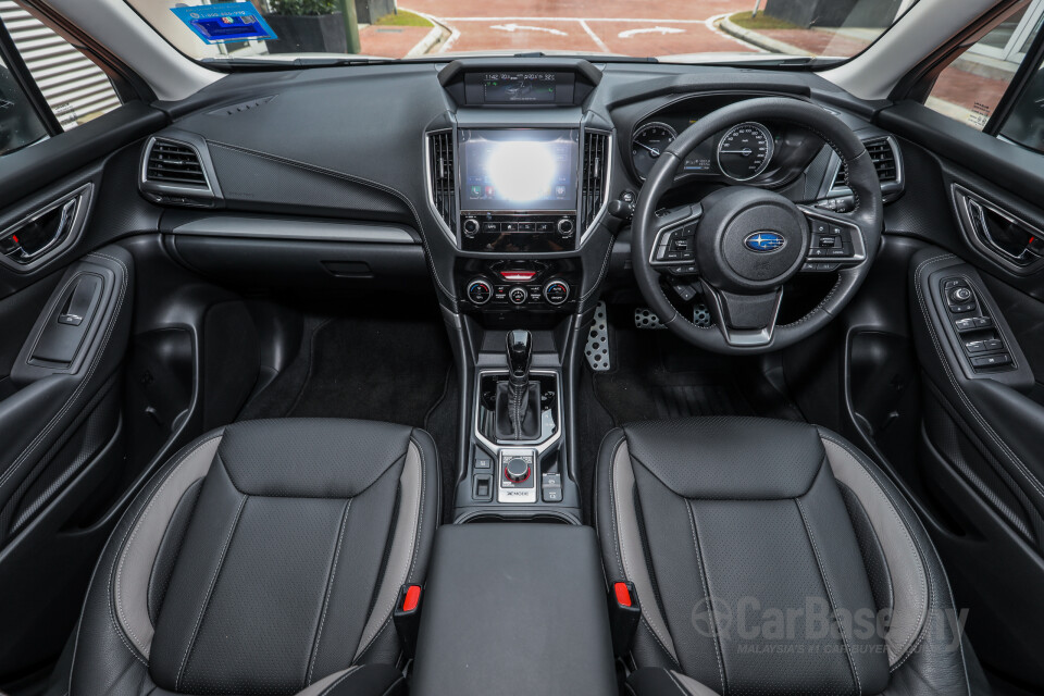 Subaru Forester SK (2019) Interior