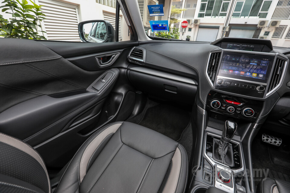 Subaru Forester SK (2019) Interior