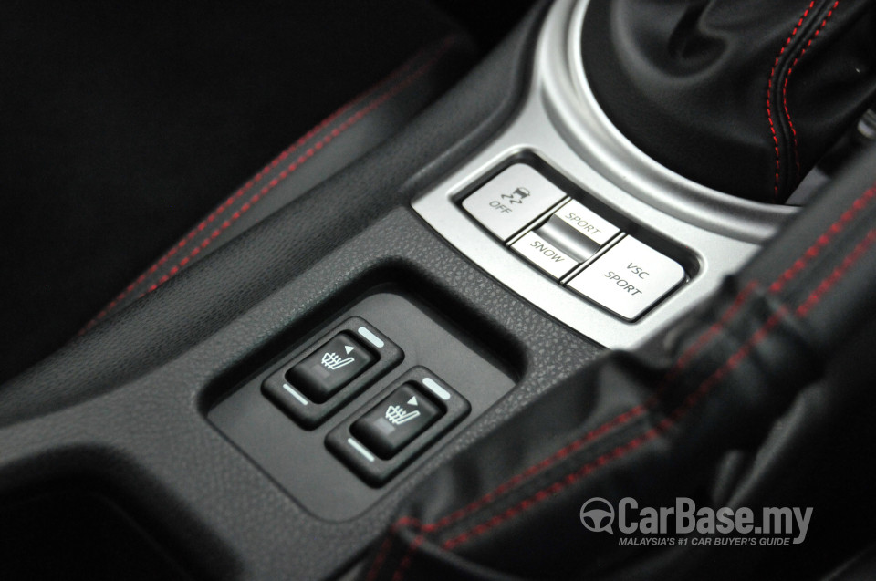 Subaru BRZ ZC6 (2013) Interior