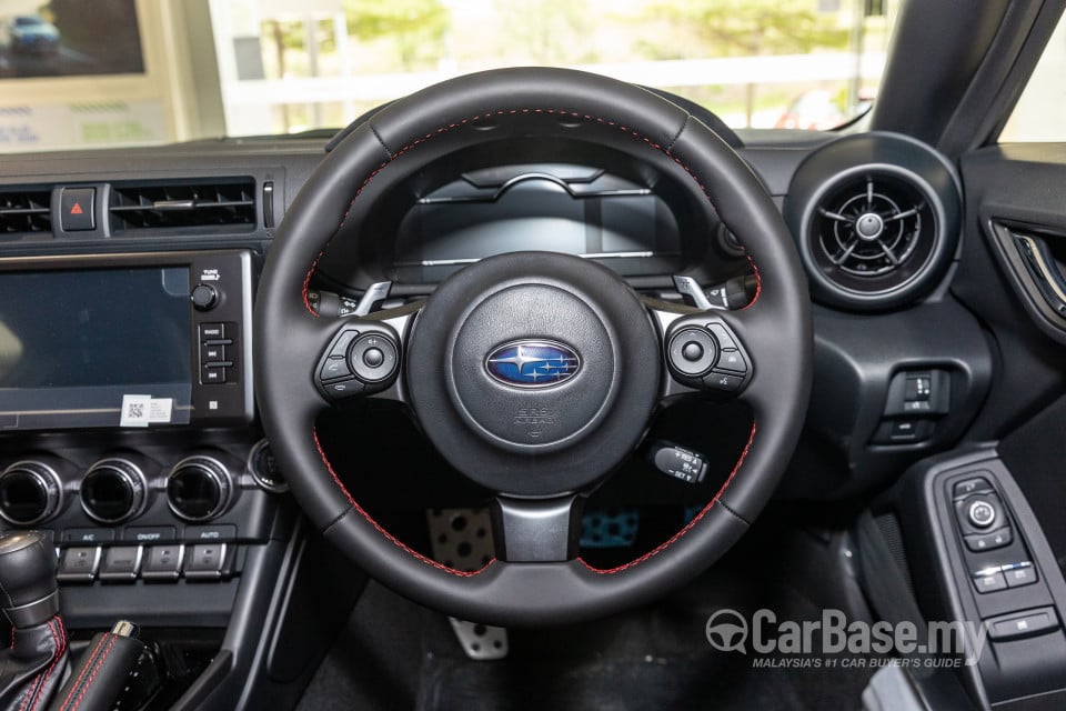 Subaru BRZ ZD8 (2023) Interior
