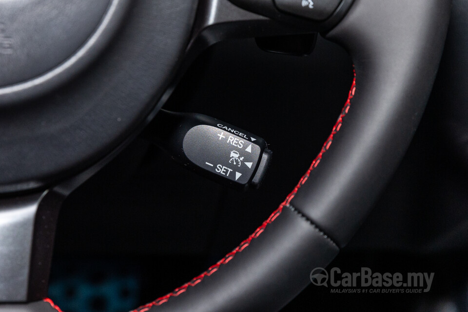 Subaru BRZ ZD8 (2023) Interior