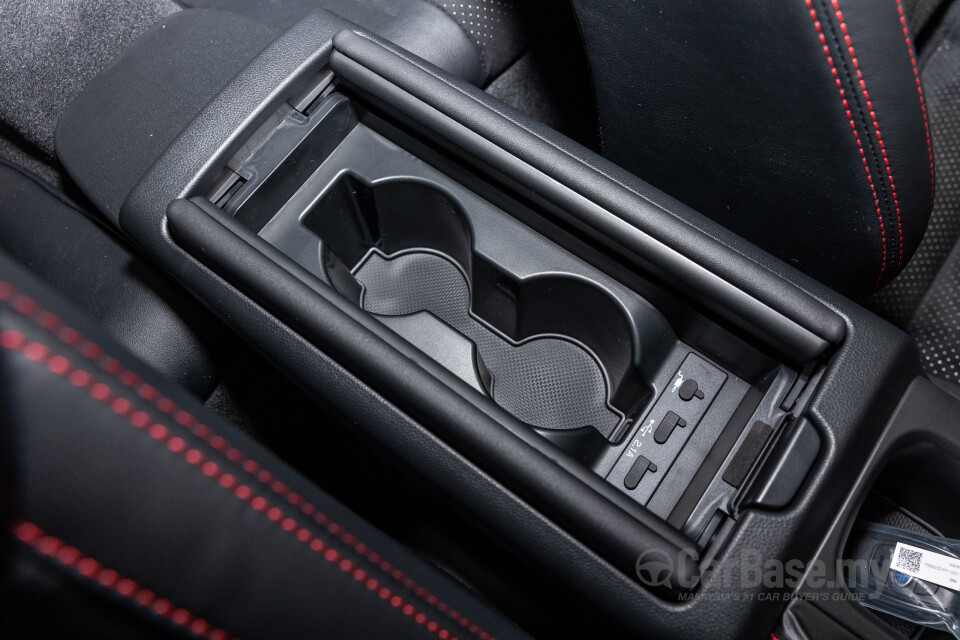 Subaru BRZ ZD8 (2023) Interior