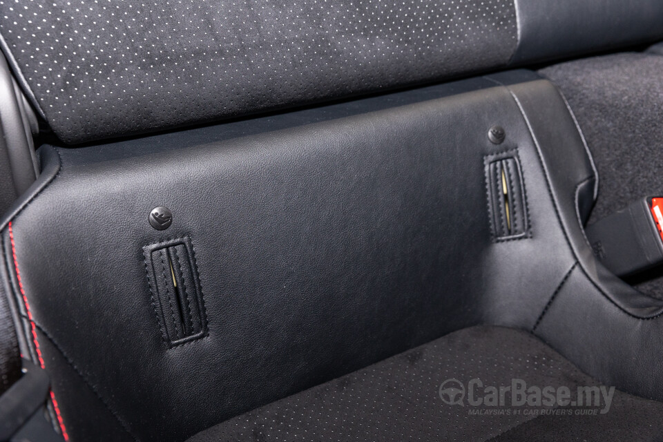 Subaru BRZ ZD8 (2023) Interior