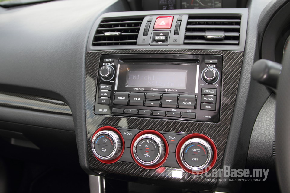 Subaru WRX GJ (2014) Interior