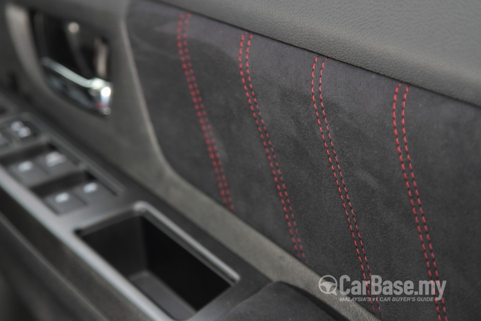 Subaru WRX GJ (2014) Interior
