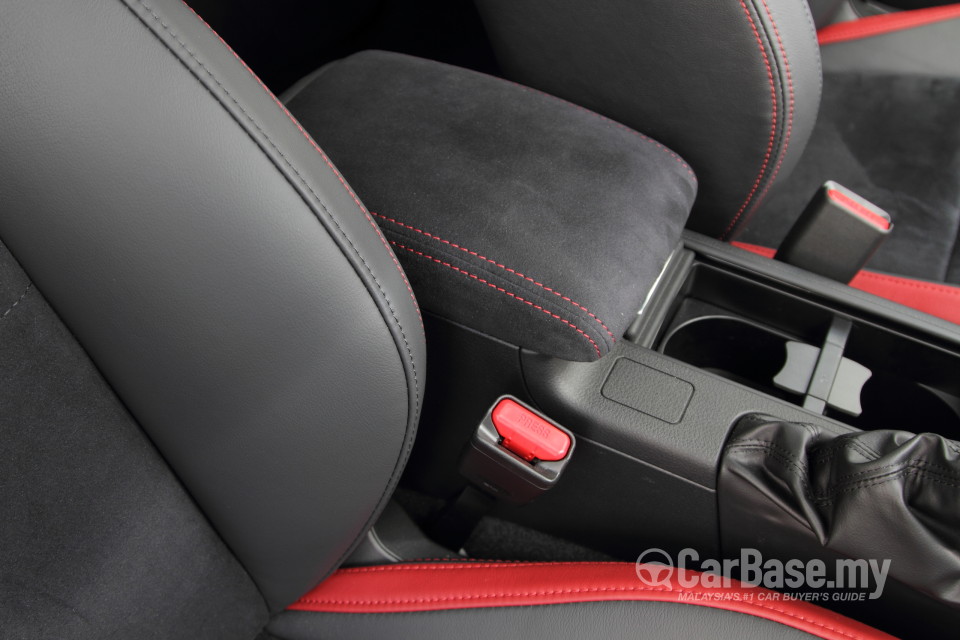 Subaru WRX GJ (2014) Interior