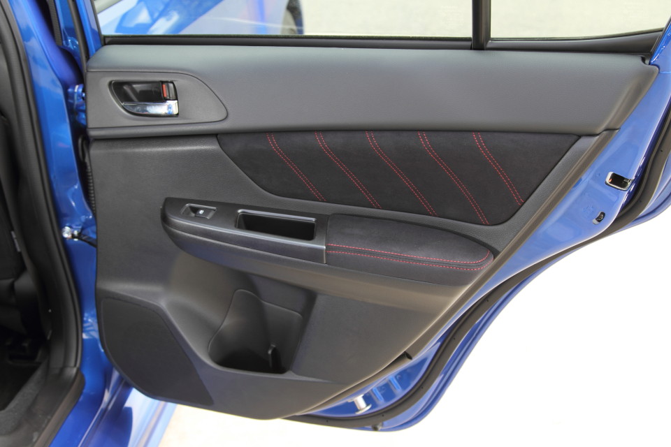 Subaru WRX GJ (2014) Interior
