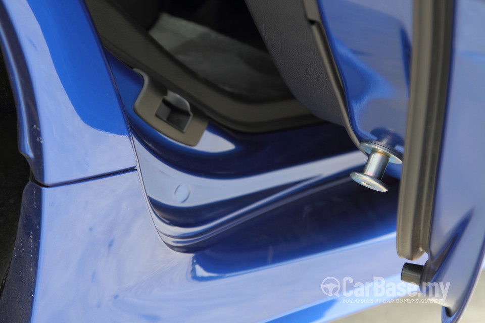 Subaru WRX GJ (2014) Interior