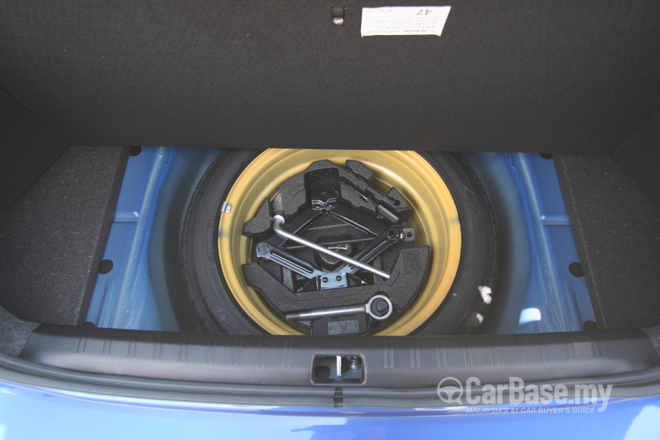 Subaru WRX GJ (2014) Interior