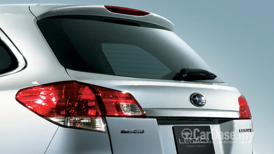 Subaru Legacy Wagon BR (2010) Exterior