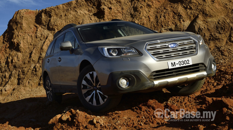 Subaru Outback BN (2015) Exterior
